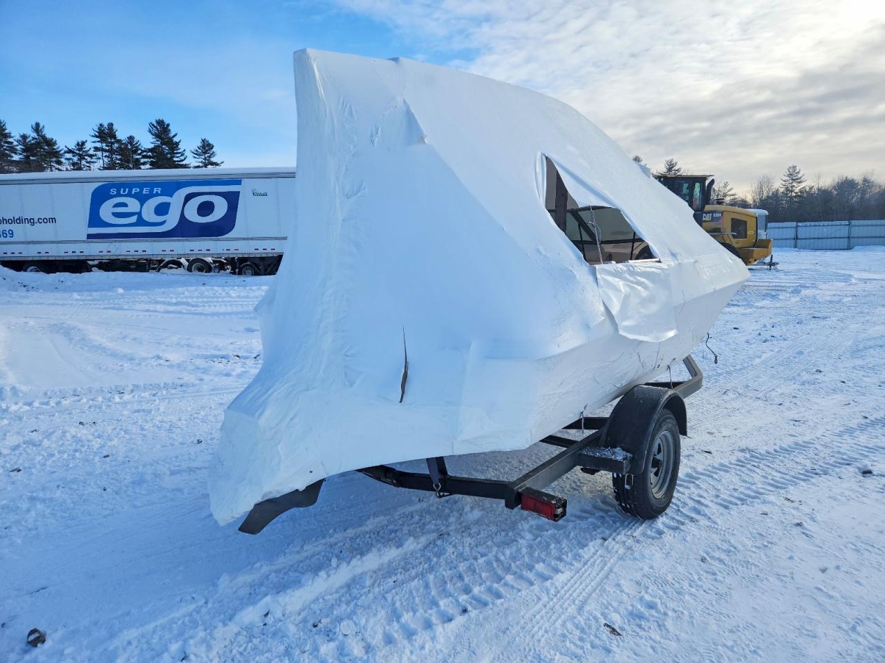 2007 Four Winds Boat-Boat