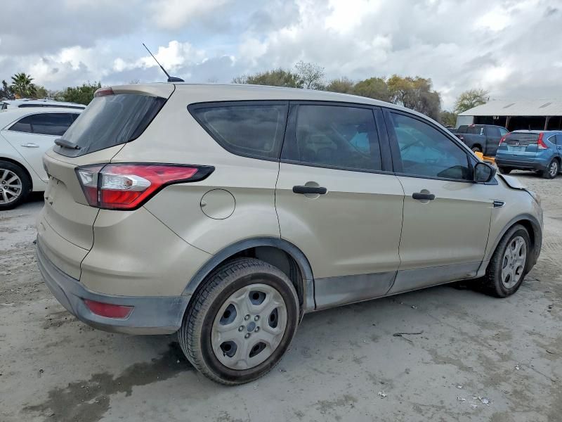 2018 Ford Escape s