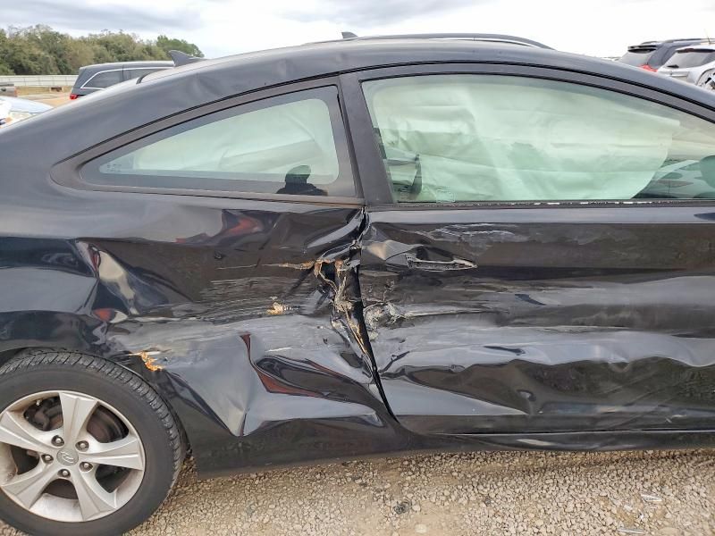 2013 Hyundai Elantra Coupe gs