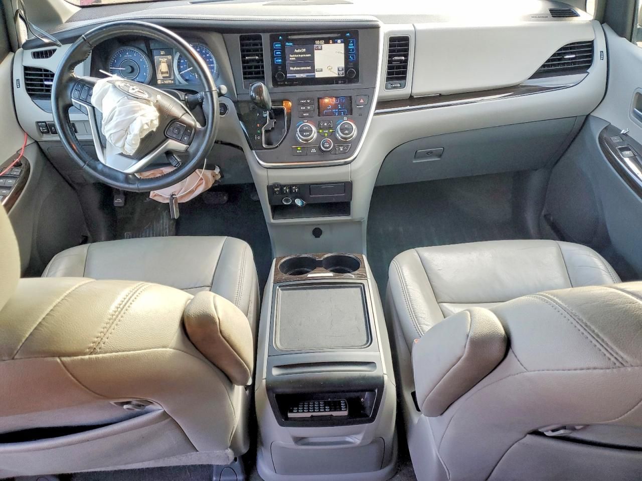2016 Toyota Sienna xle