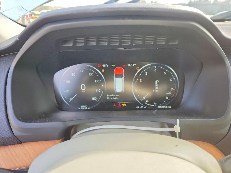 2022 Volvo Xc90 T6 Momentum
