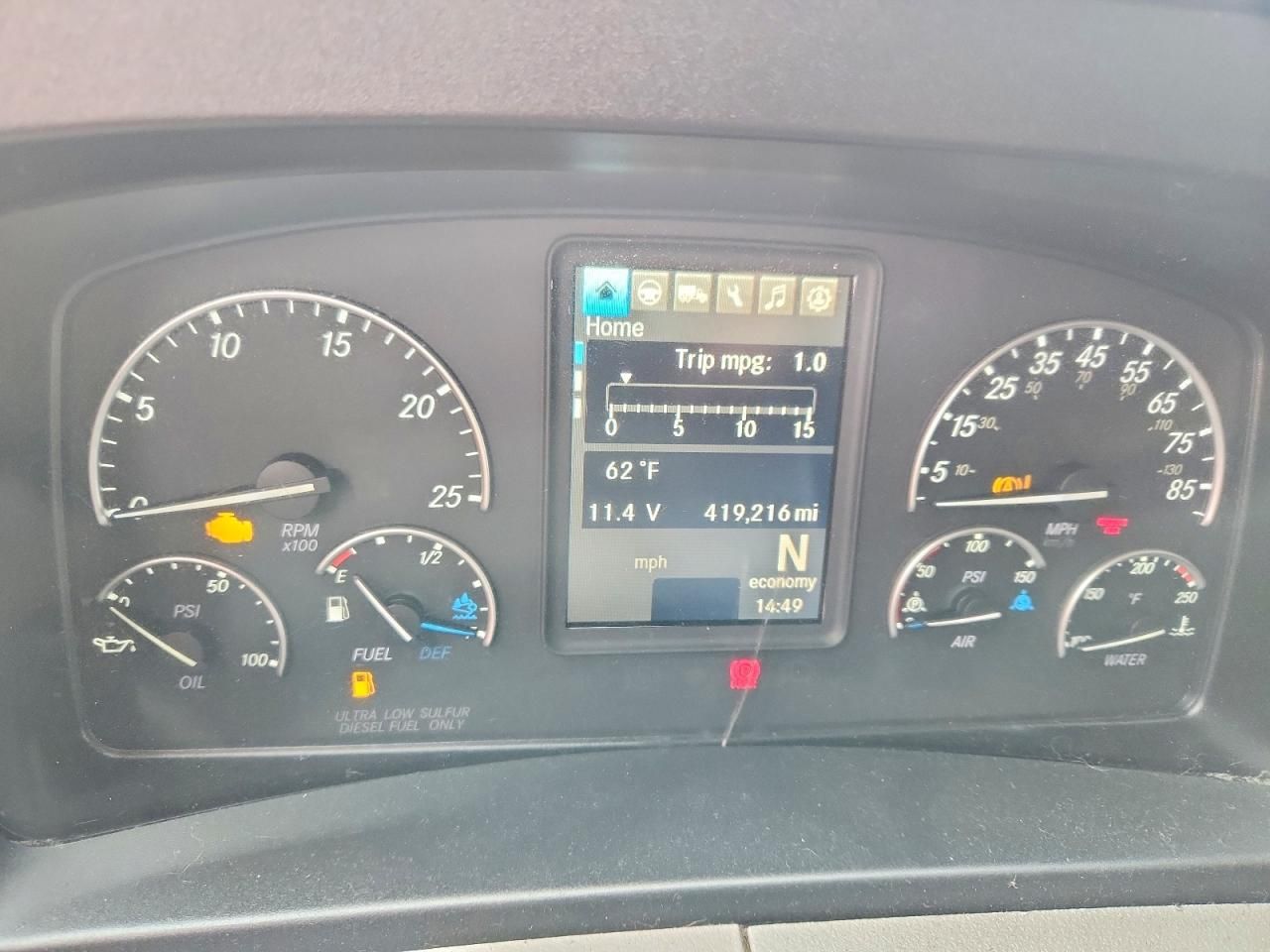 2019 Freightliner Cascadia 126 Semi Truck