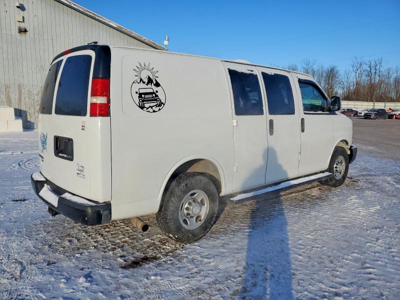 2014 Chevrolet Express G2500 Delivery van
