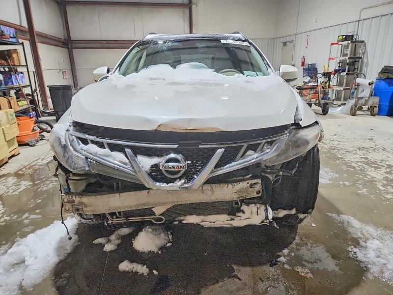 2013 Nissan Murano s