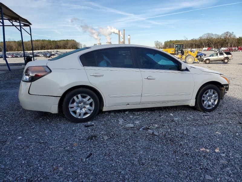 2010 Nissan Altima Base