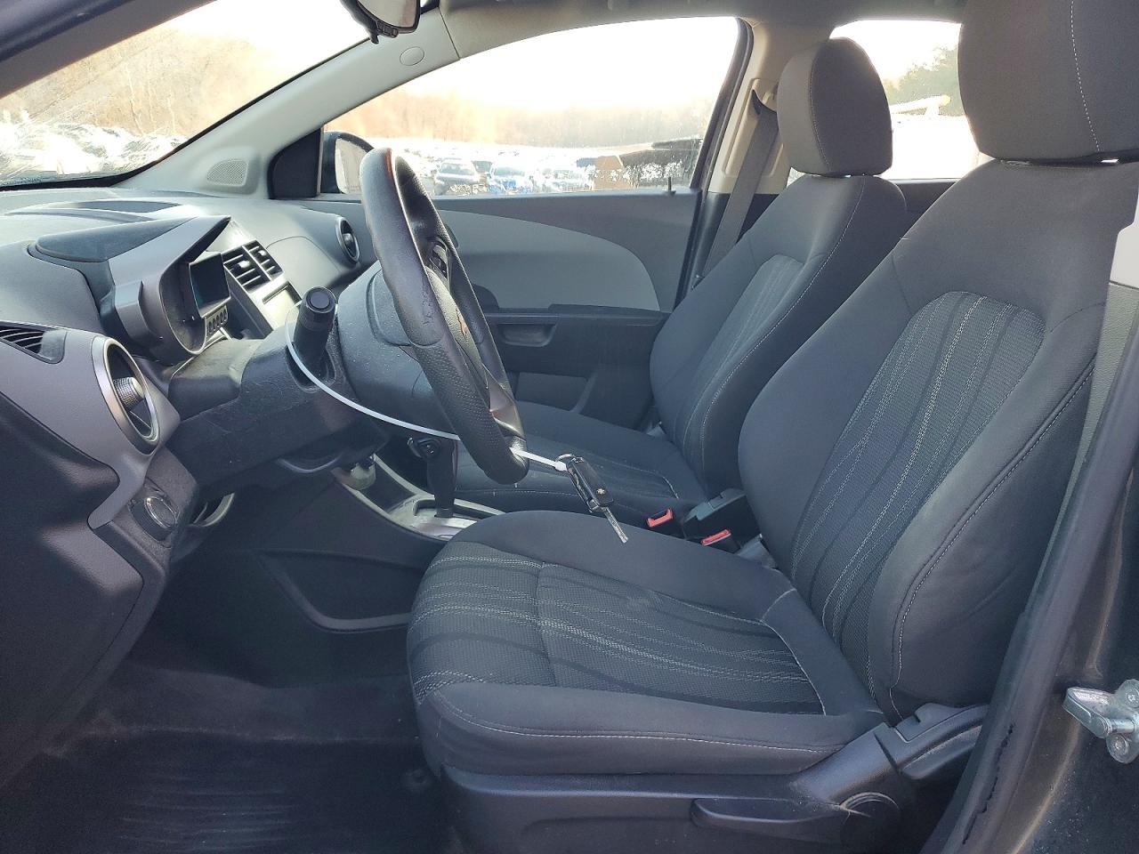2016 Chevrolet Sonic lt