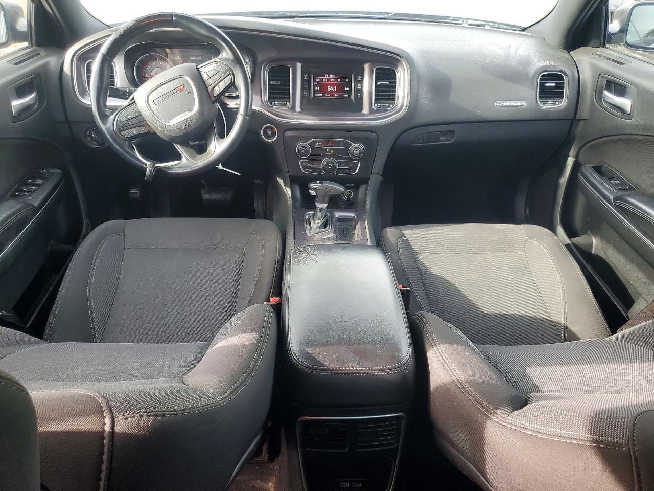 2016 Dodge Charger se
