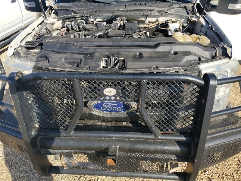 2022 Ford F250 Super Duty 6.2L V8