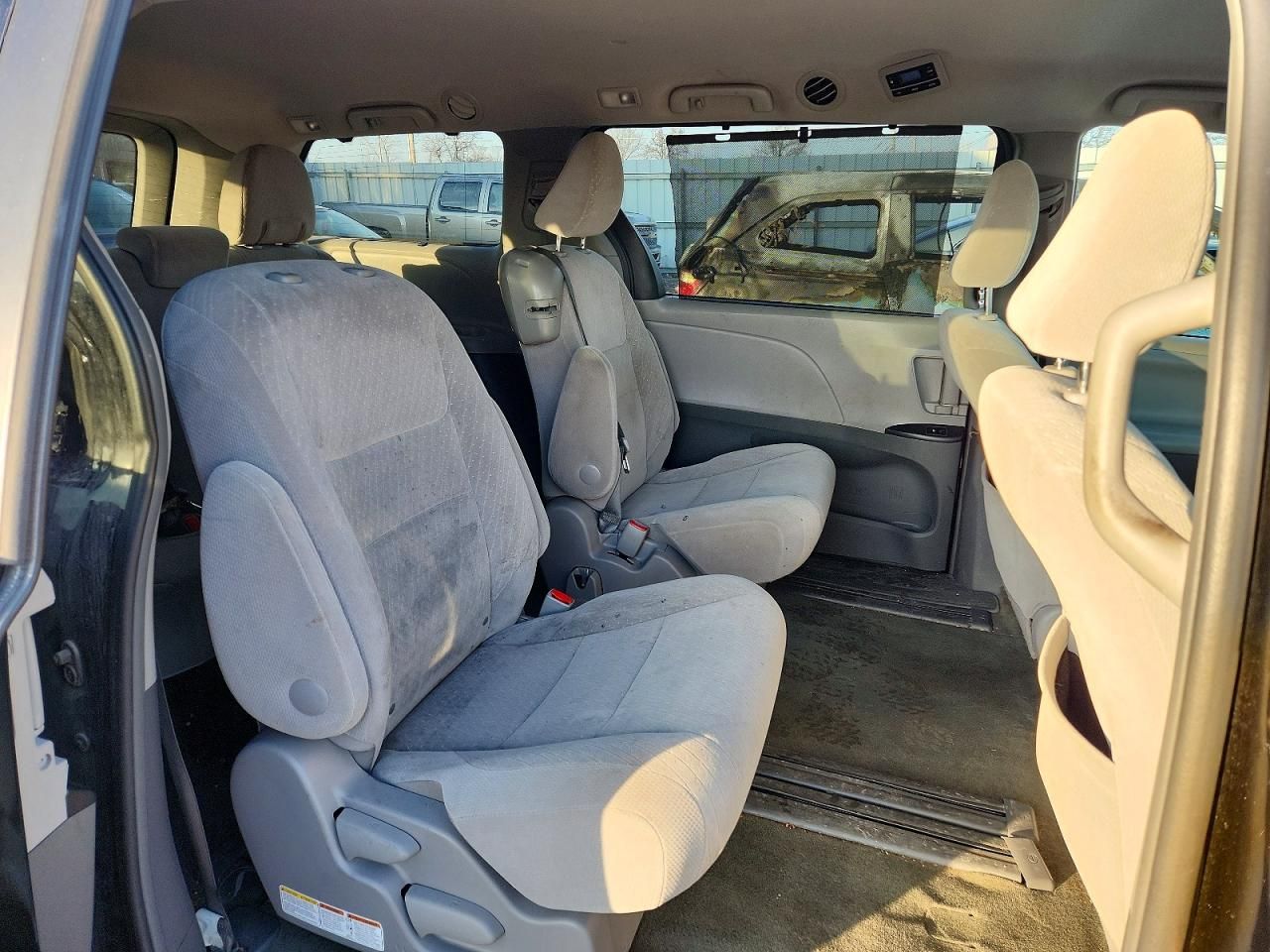 2017 Toyota Sienna le