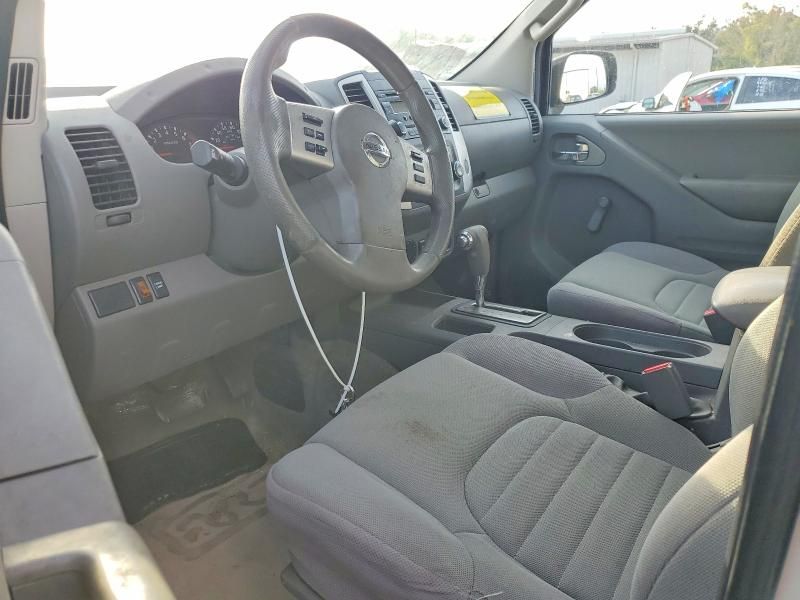 2016 Nissan Frontier s