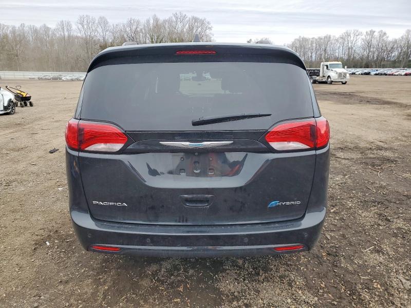 2018 Chrysler Pacifica Hybrid Limited