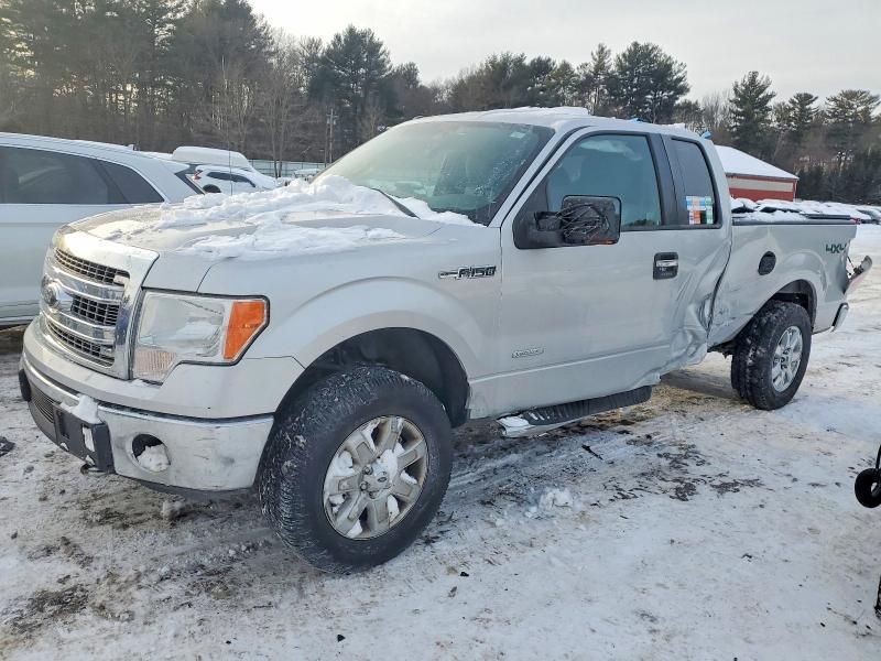 2013 Ford F150 Super cab
