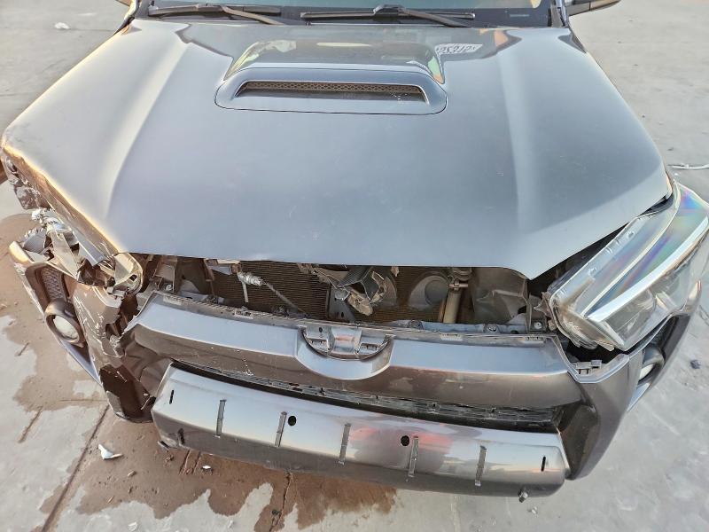 2019 Toyota 4runner trd Off-road Premium