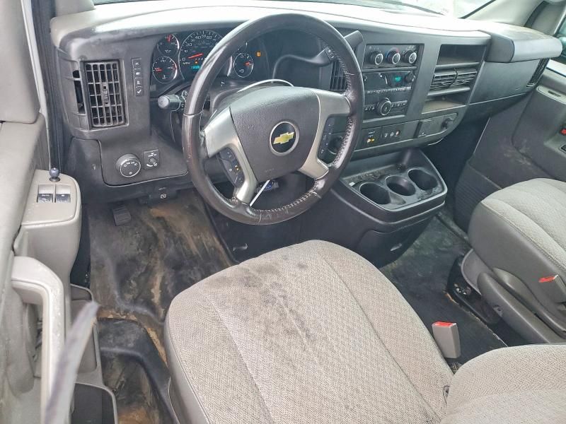 2017 Chevrolet Express G2500 Utility / Service Van