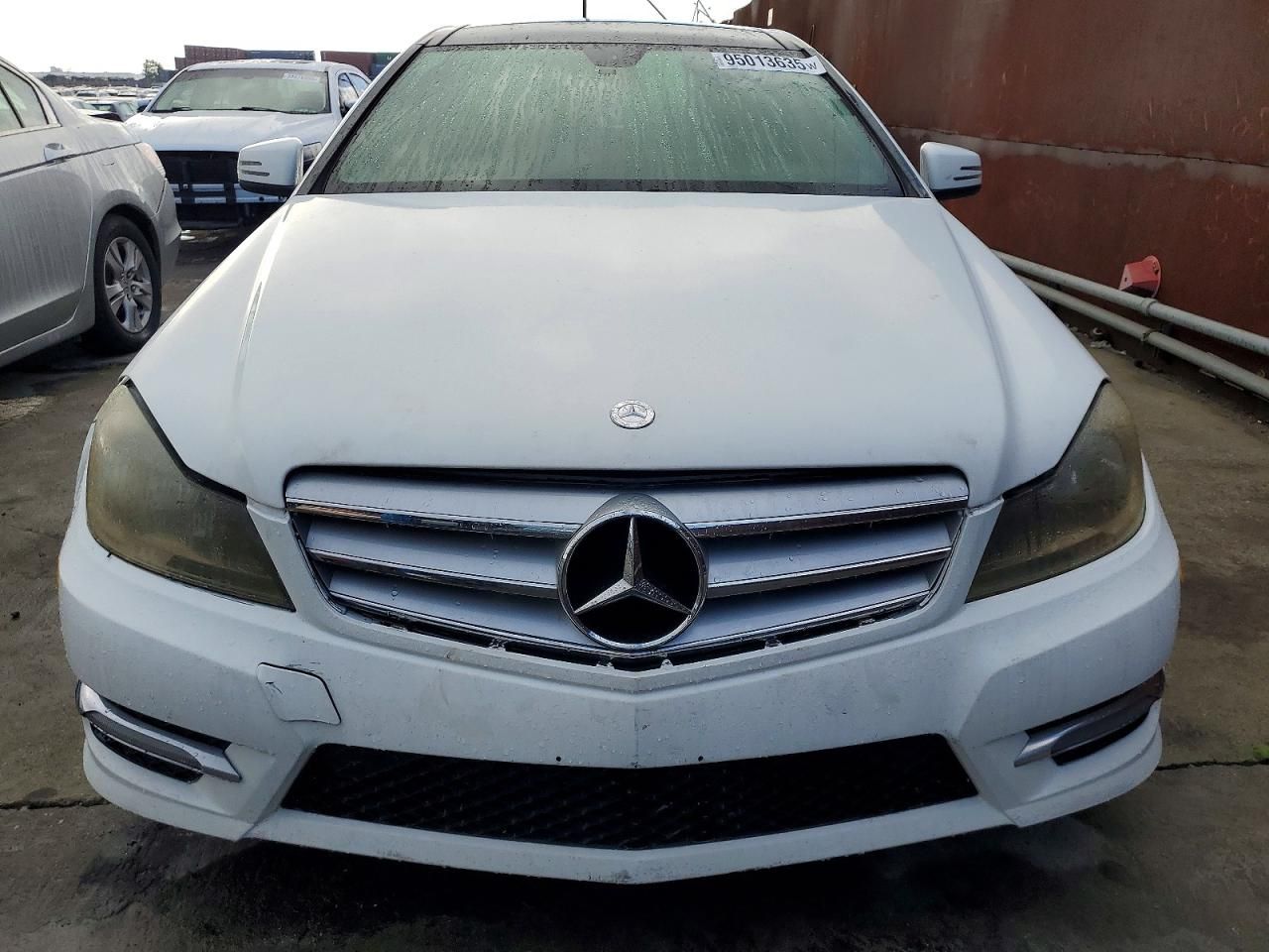 2013 Mercedes-Benz C 250