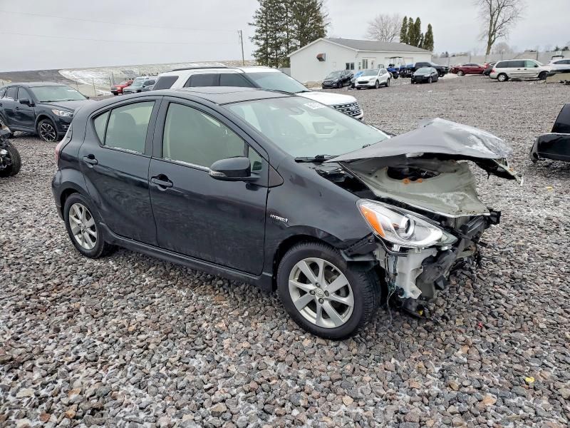 2017 Toyota Prius c