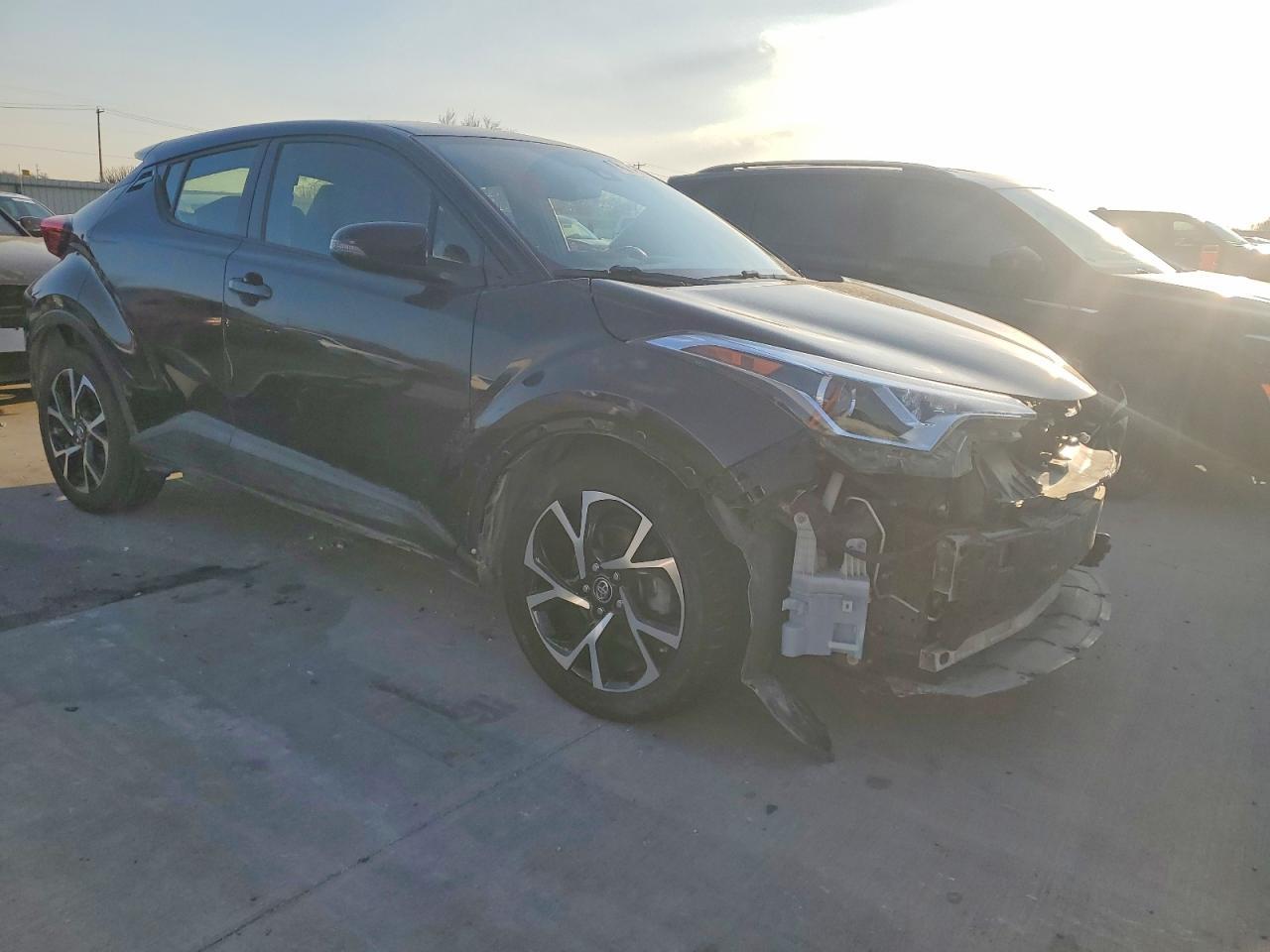 2018 Toyota C-hr xle