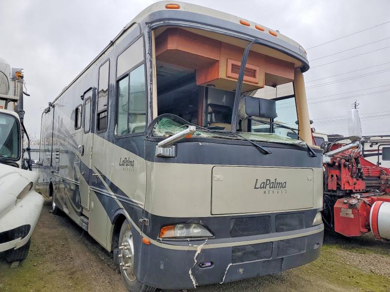 2005 Workhorse Custom Chassis Motorhome Chassis W24