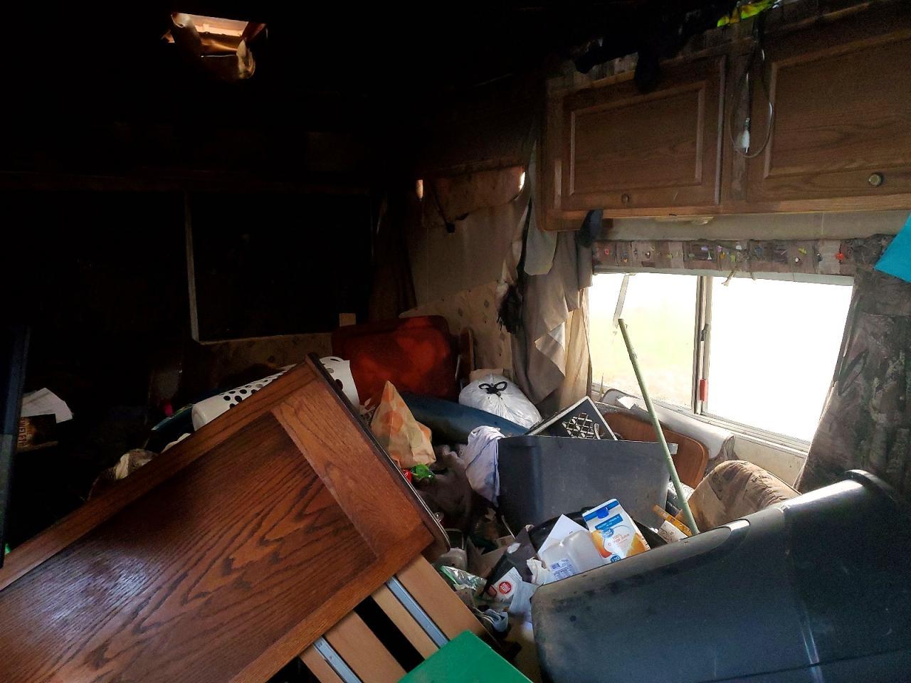 2004 Weekend Warrior Camper