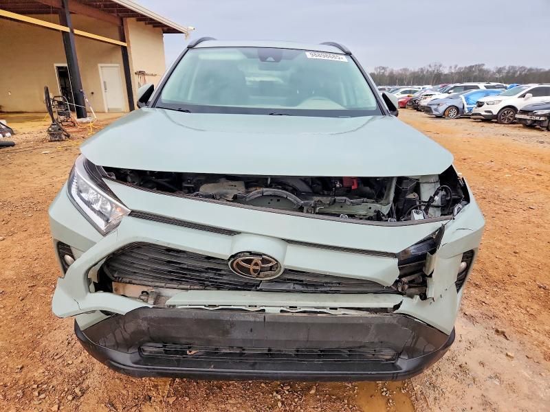 2020 Toyota Rav4 xle