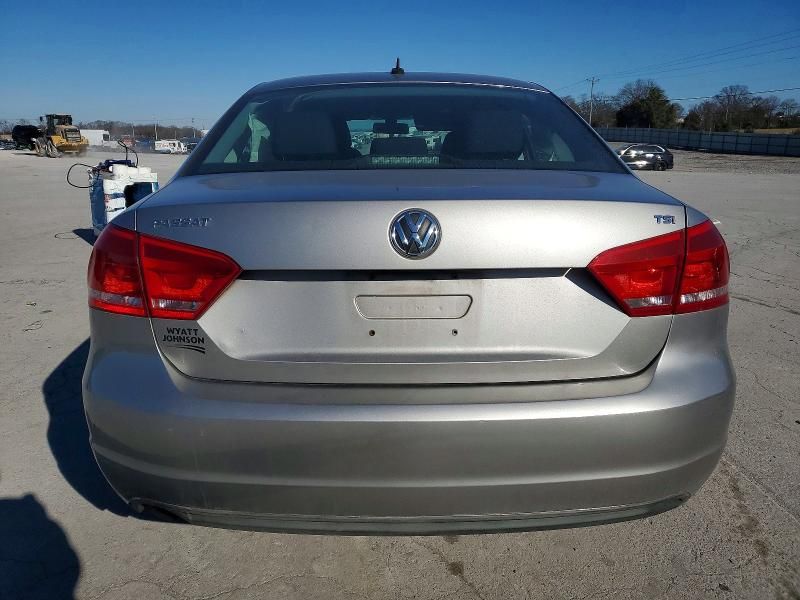 2014 Volkswagen Passat s