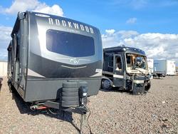 Rockwood Vehiculos salvage en venta: 2025 Rockwood Signature