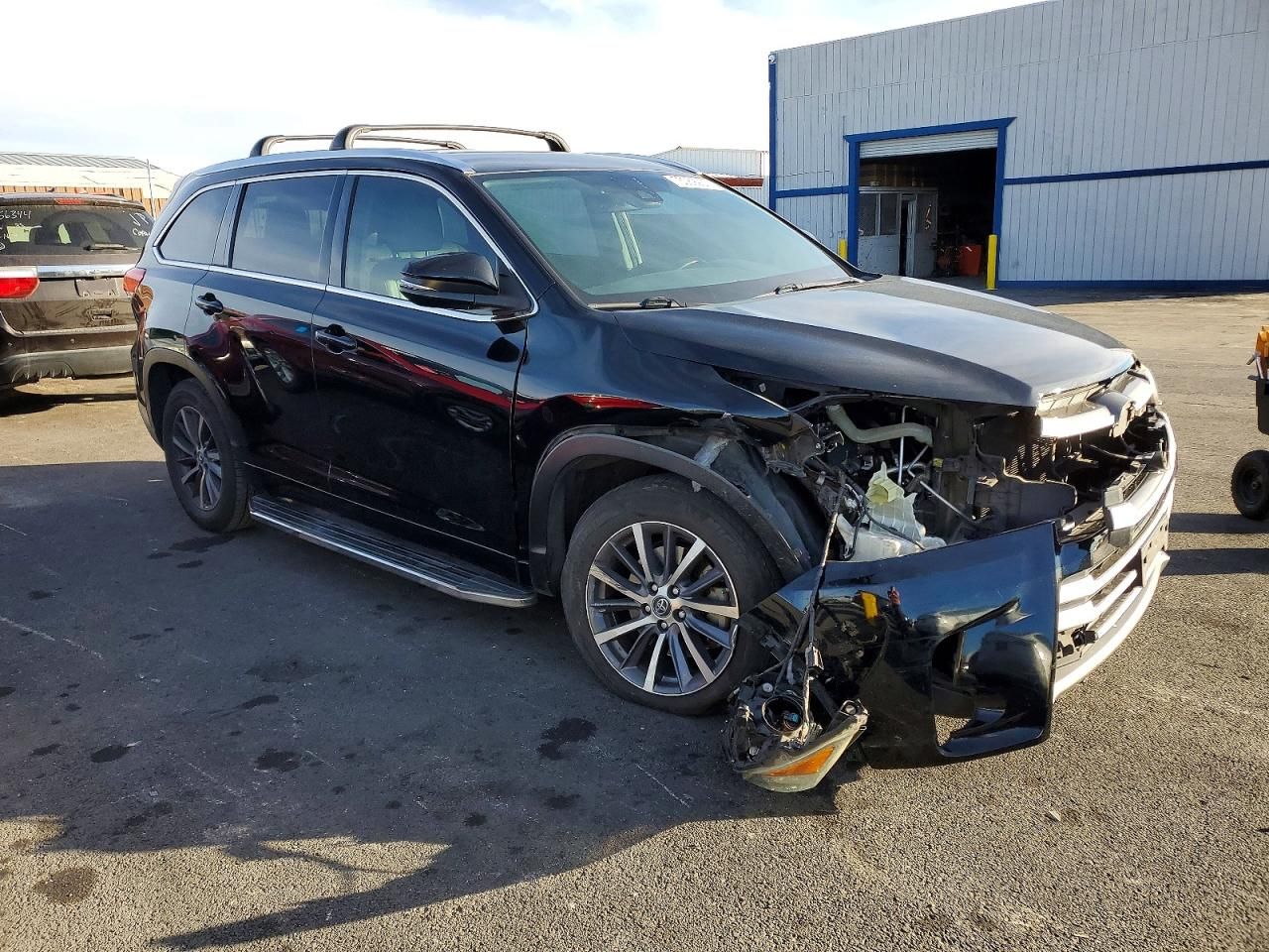 2017 Toyota Highlander se