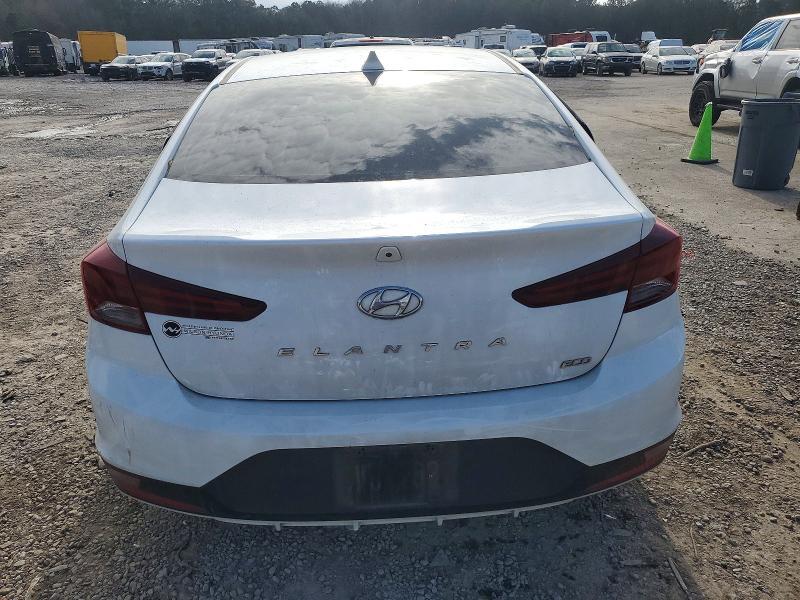 2020 Hyundai Elantra eco