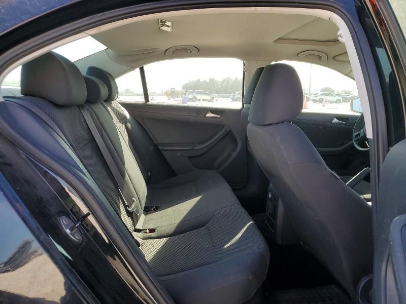 2013 Volkswagen Jetta Base