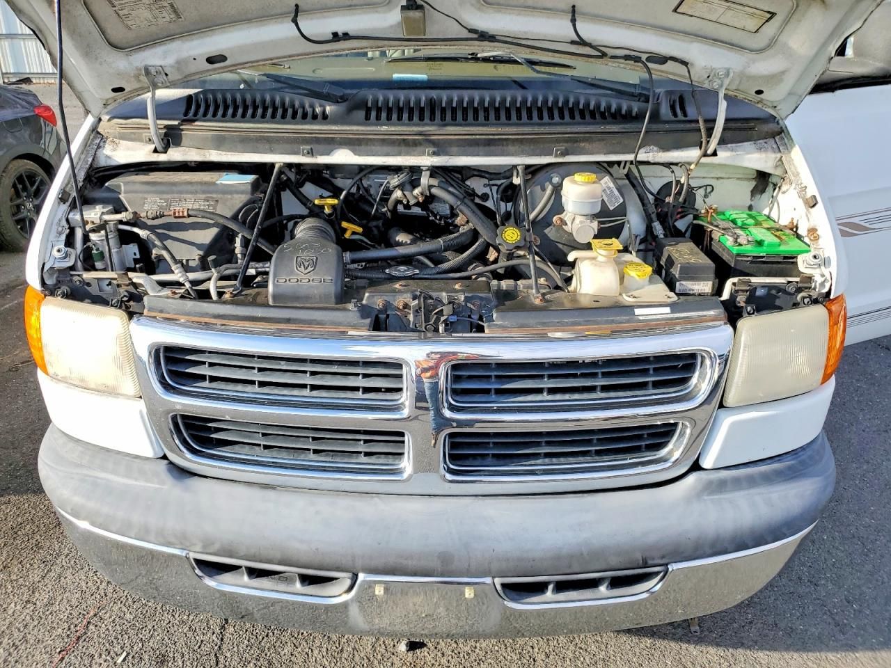 2001 Dodge RAM Van B1500