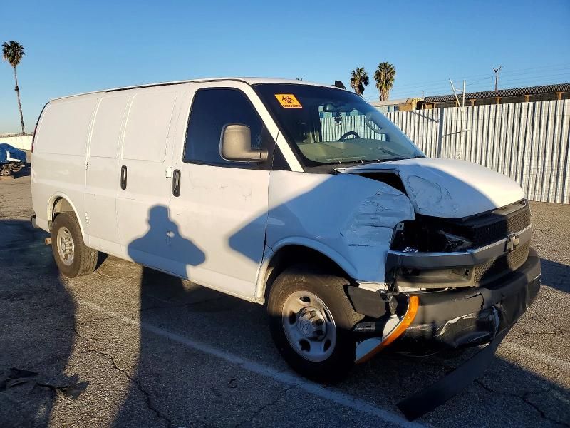 2018 Chevrolet Express G2500 Utility / Service Van