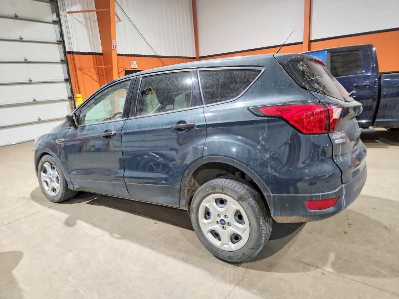 2019 Ford Escape s