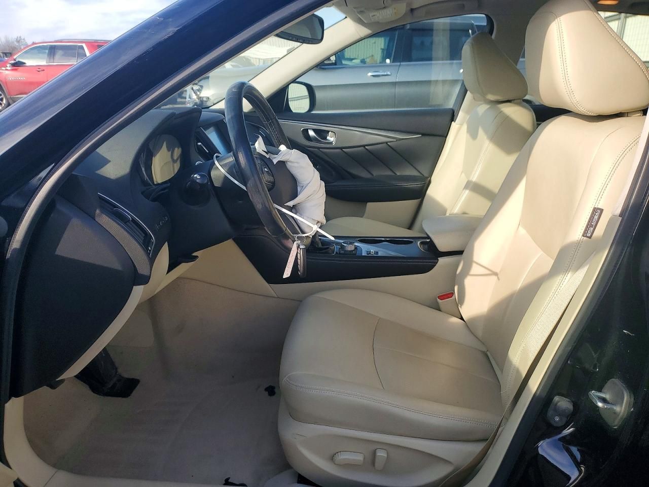 2015 Infiniti Q50 Base