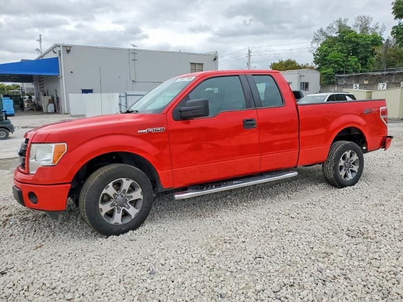 2014 Ford F150 Super cab