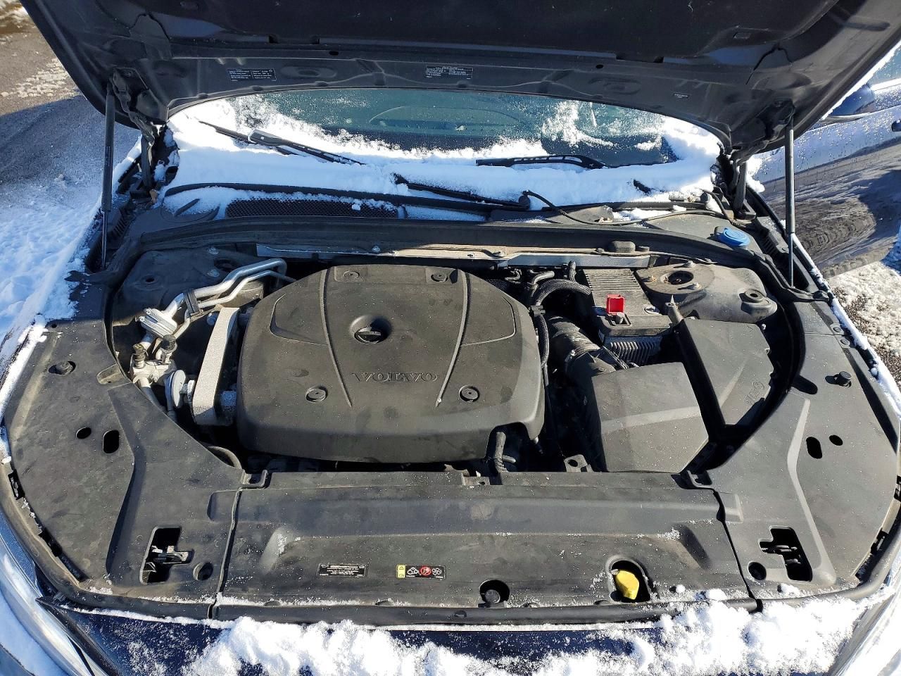 2017 Volvo S90 T5 Momentum