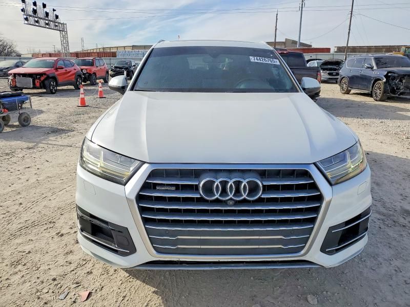 2019 Audi Q7 Premium Plus