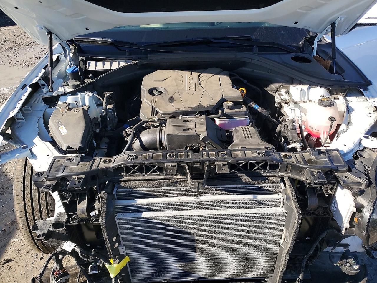 2024 Genesis Gv70 Base