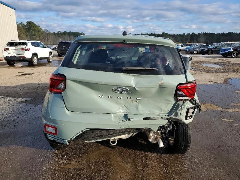 2025 Hyundai Venue se