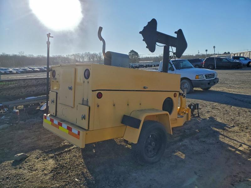 2000 Team Fenex Manhole Support Trailer