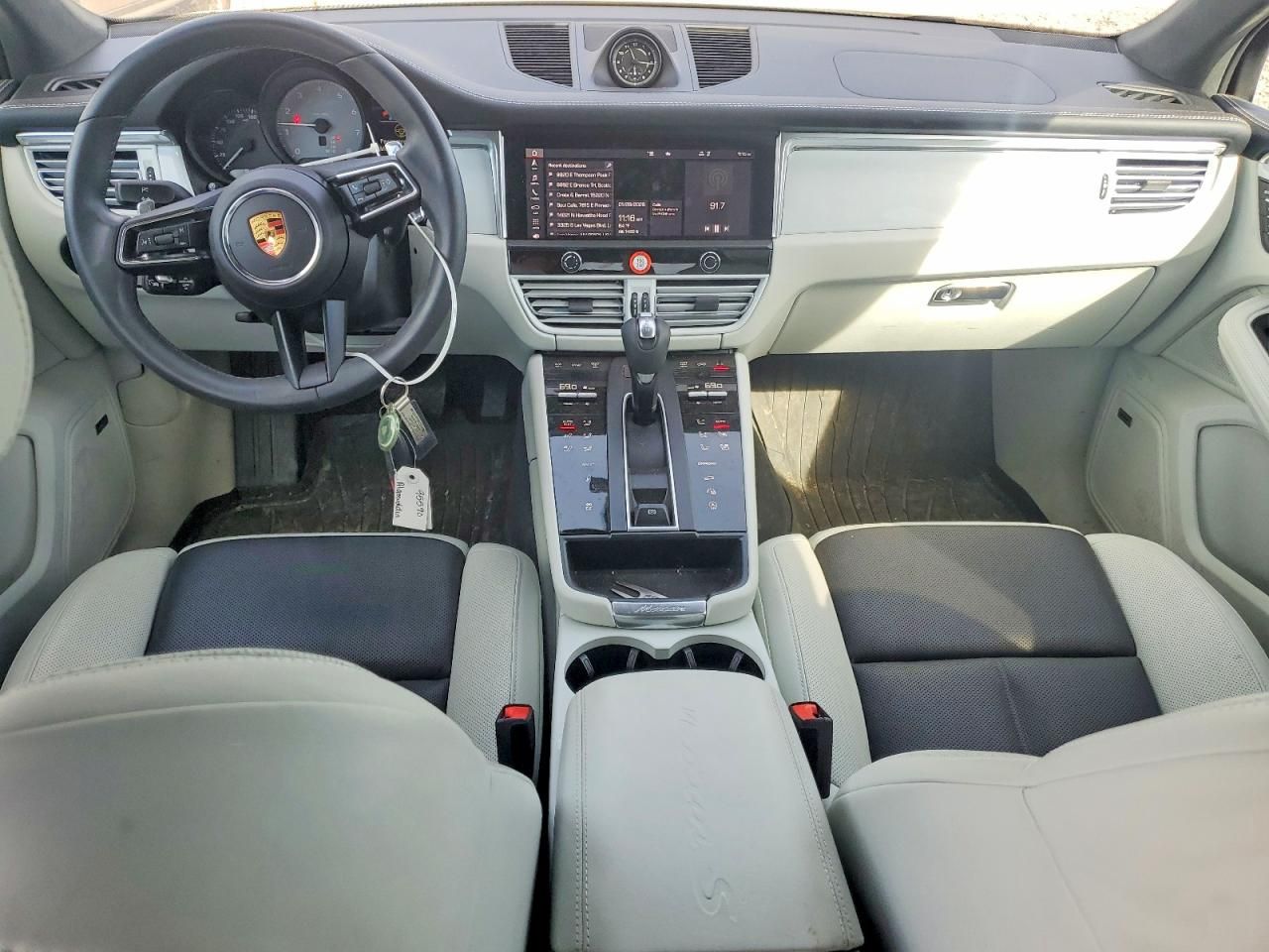 2023 Porsche Macan s