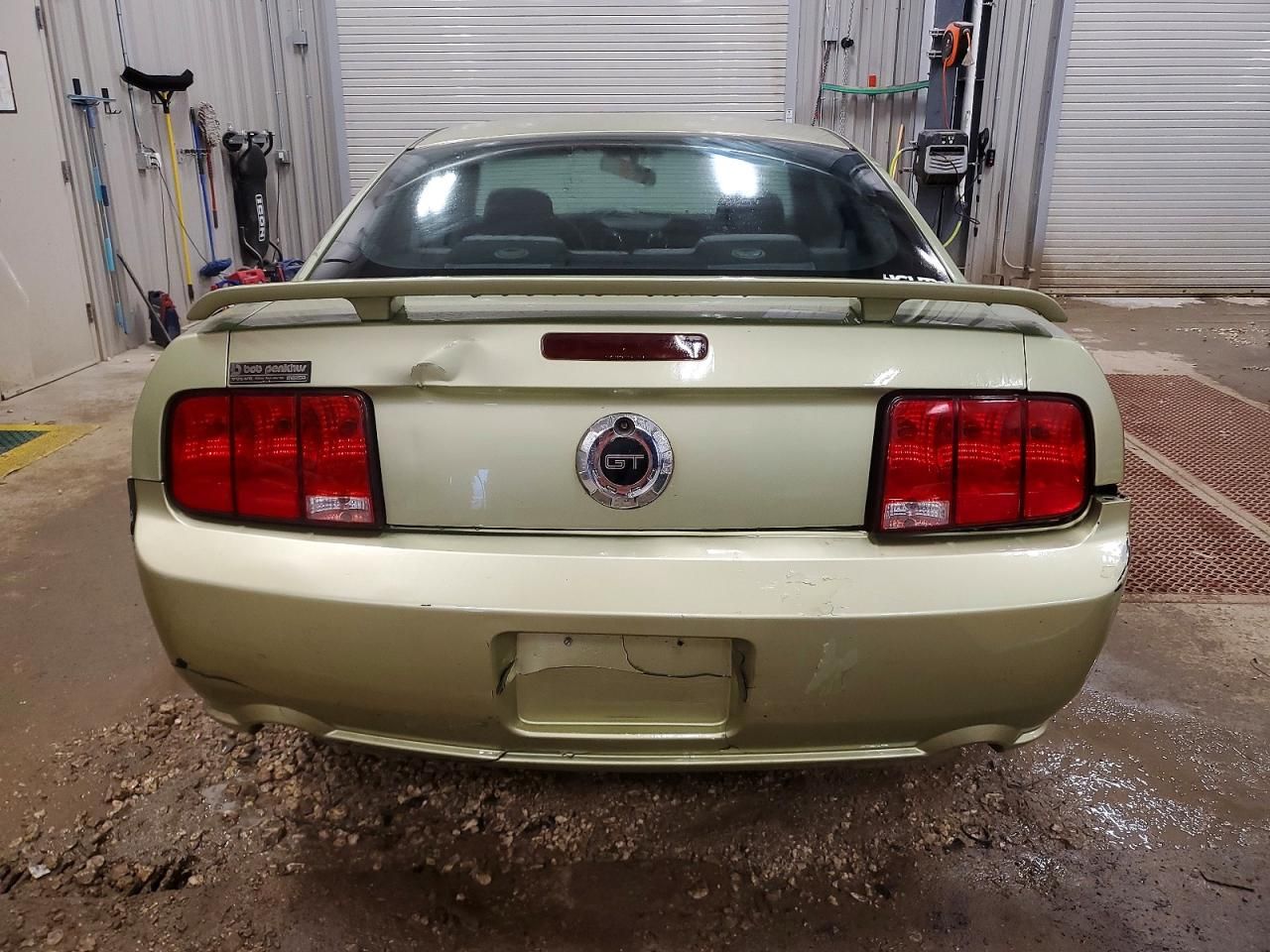2005 Ford Mustang gt