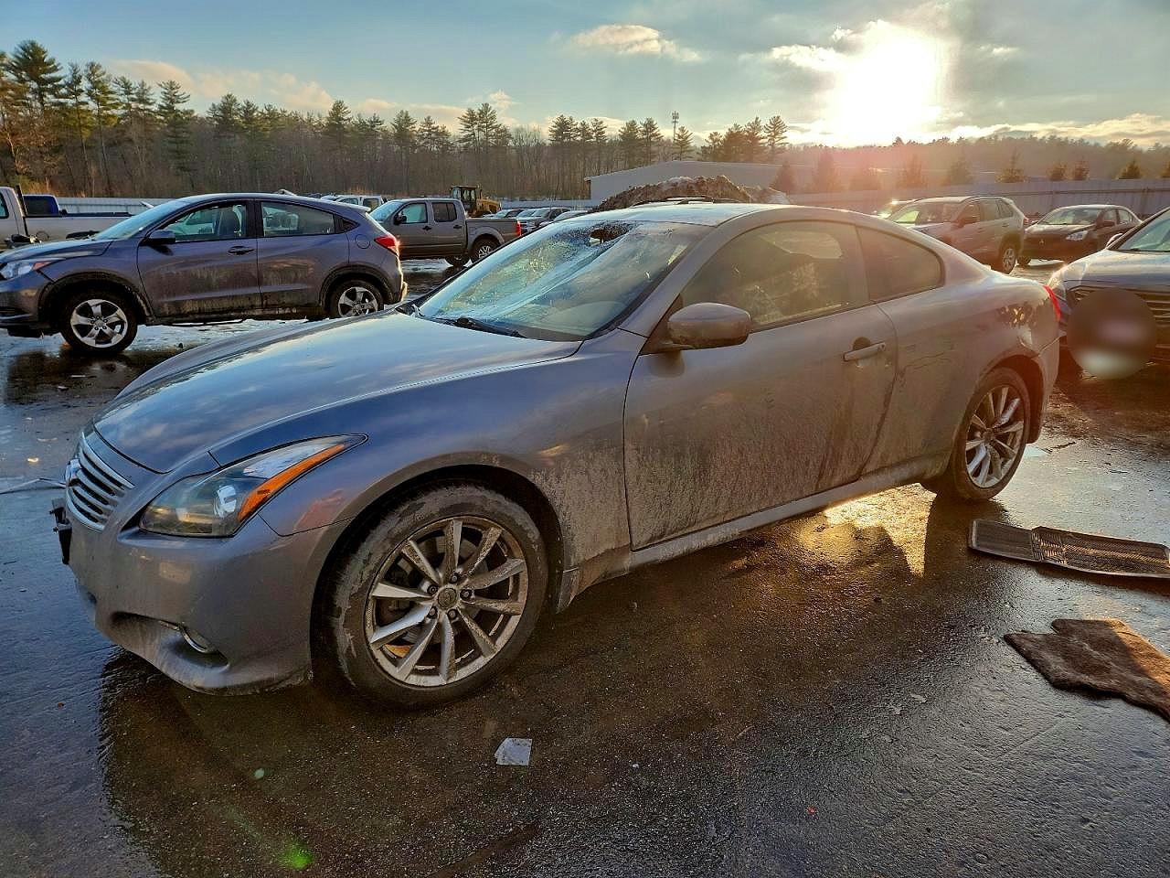 2011 Infiniti G37