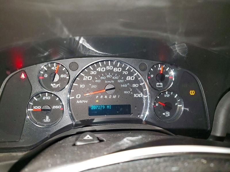 2014 Chevrolet Express G2500 Utility / Service Van