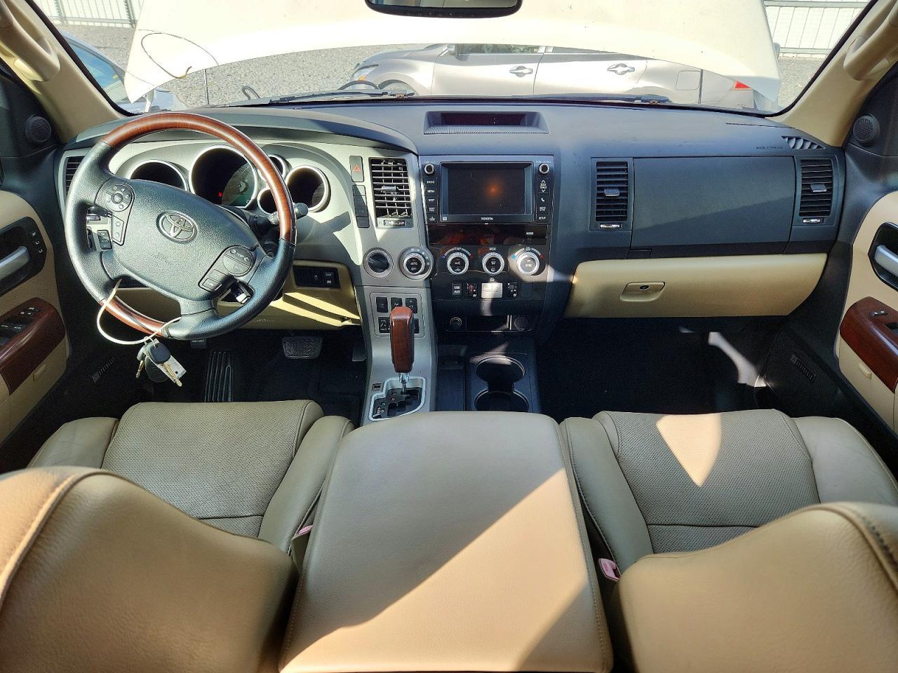 2013 Toyota Sequoia Platinum