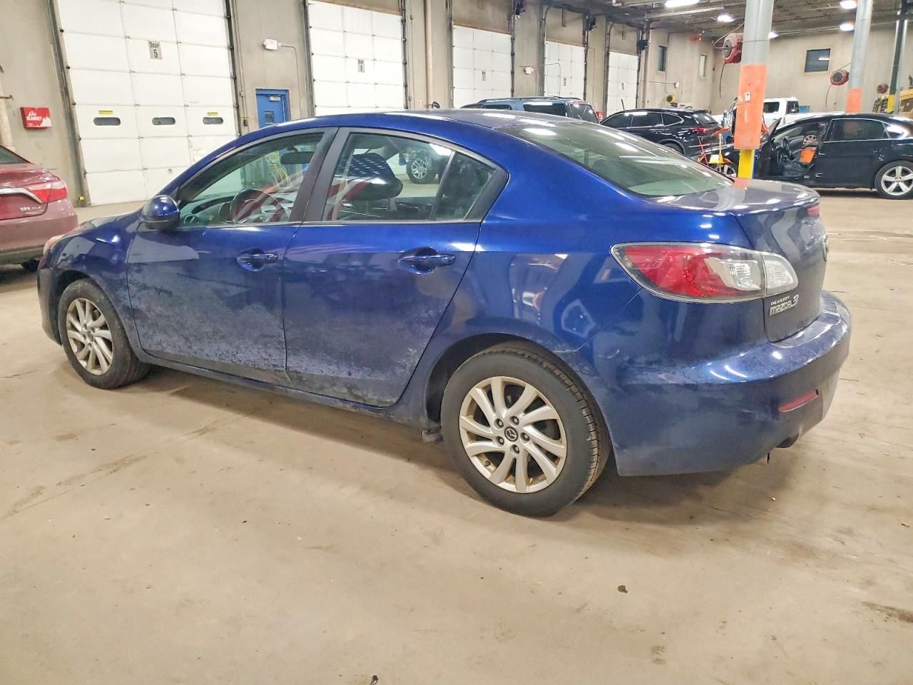 2013 Mazda 3 I