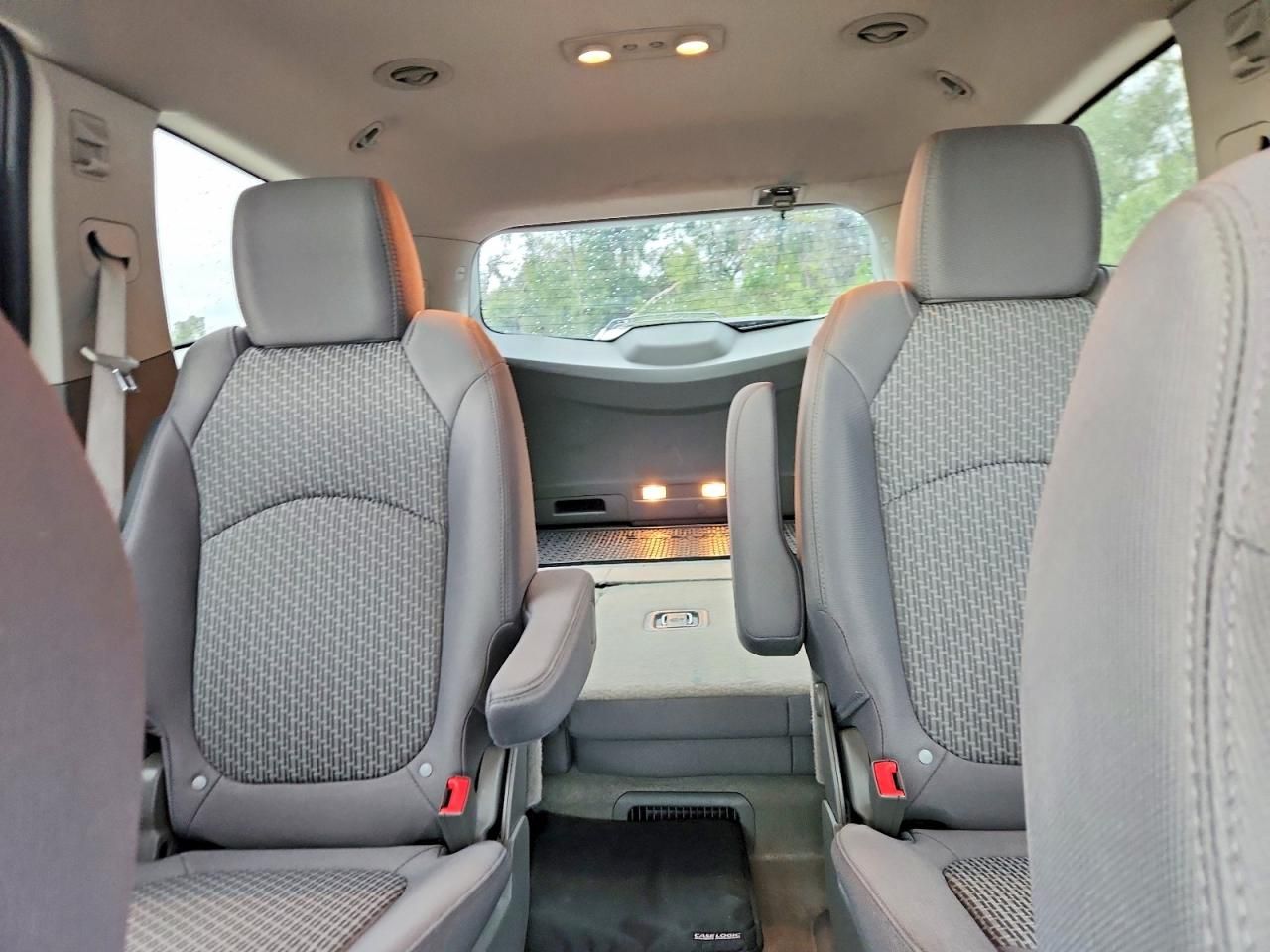 2012 Chevrolet Traverse lt