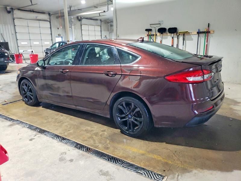 2019 Ford Fusion se