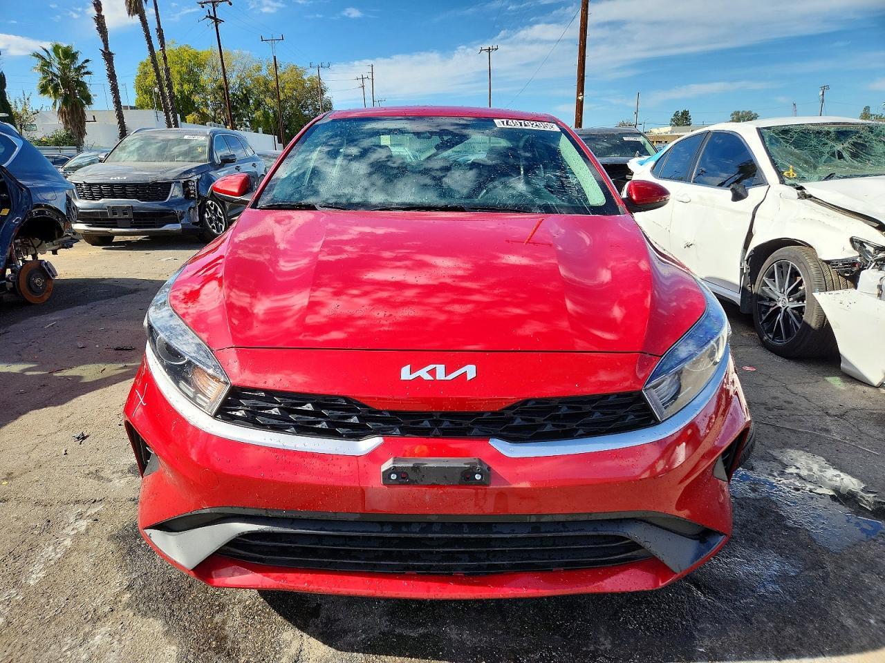 2024 KIA Forte lx