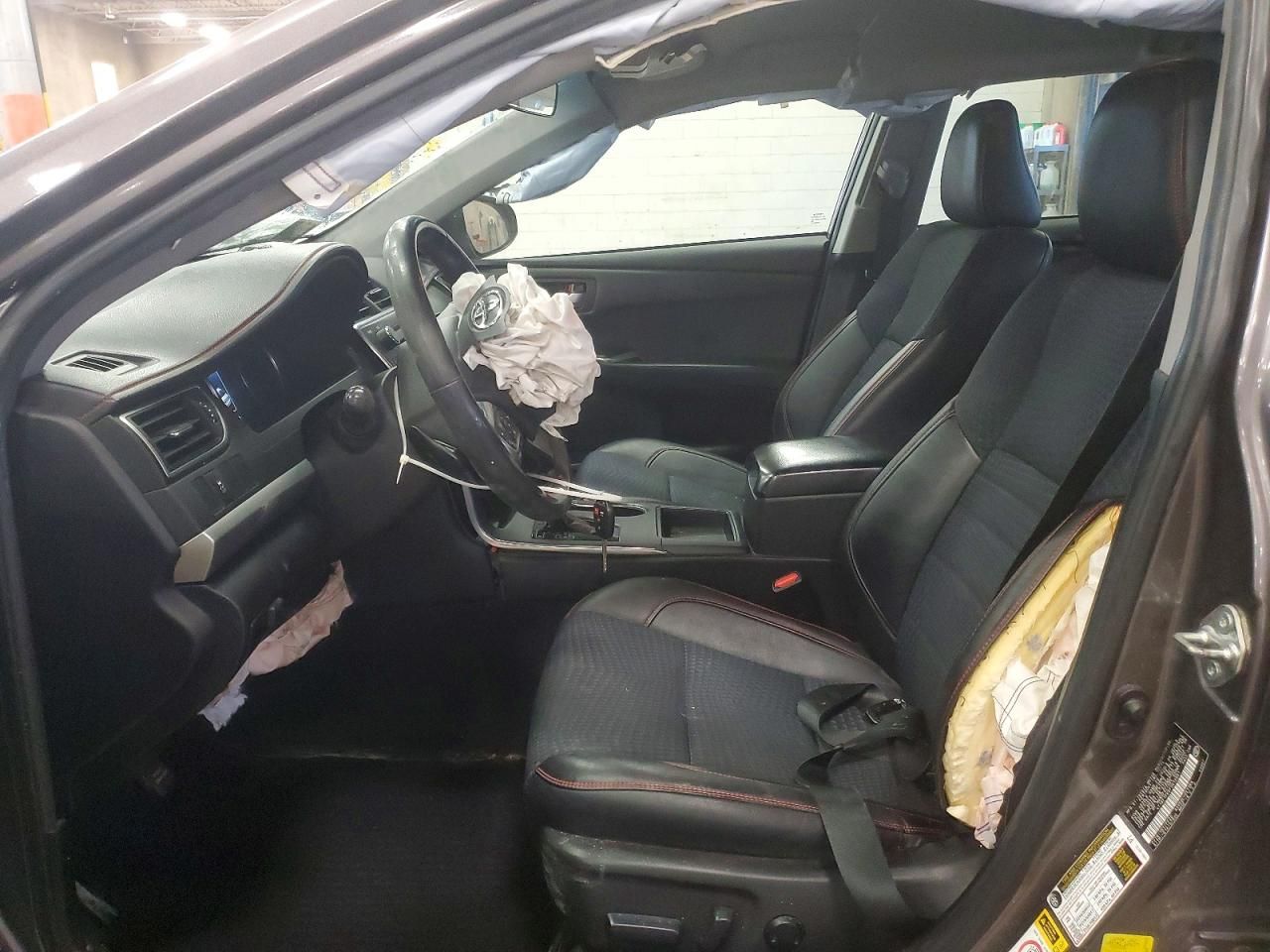 2015 Toyota Camry le