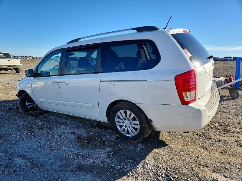 2011 KIA Sedona lx